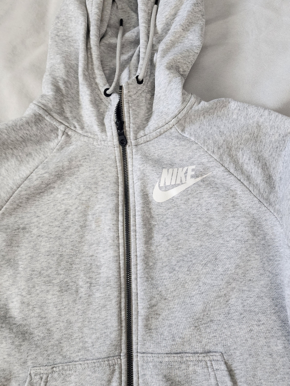 Nike Women Heather Gray Full-Zip Hoodie Size Medium - Picture 3 of 7